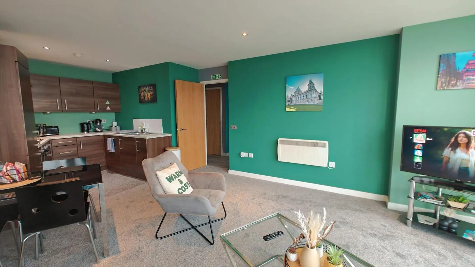 아파트 2Br Stunning City Centre Apt 벨파스트 영국